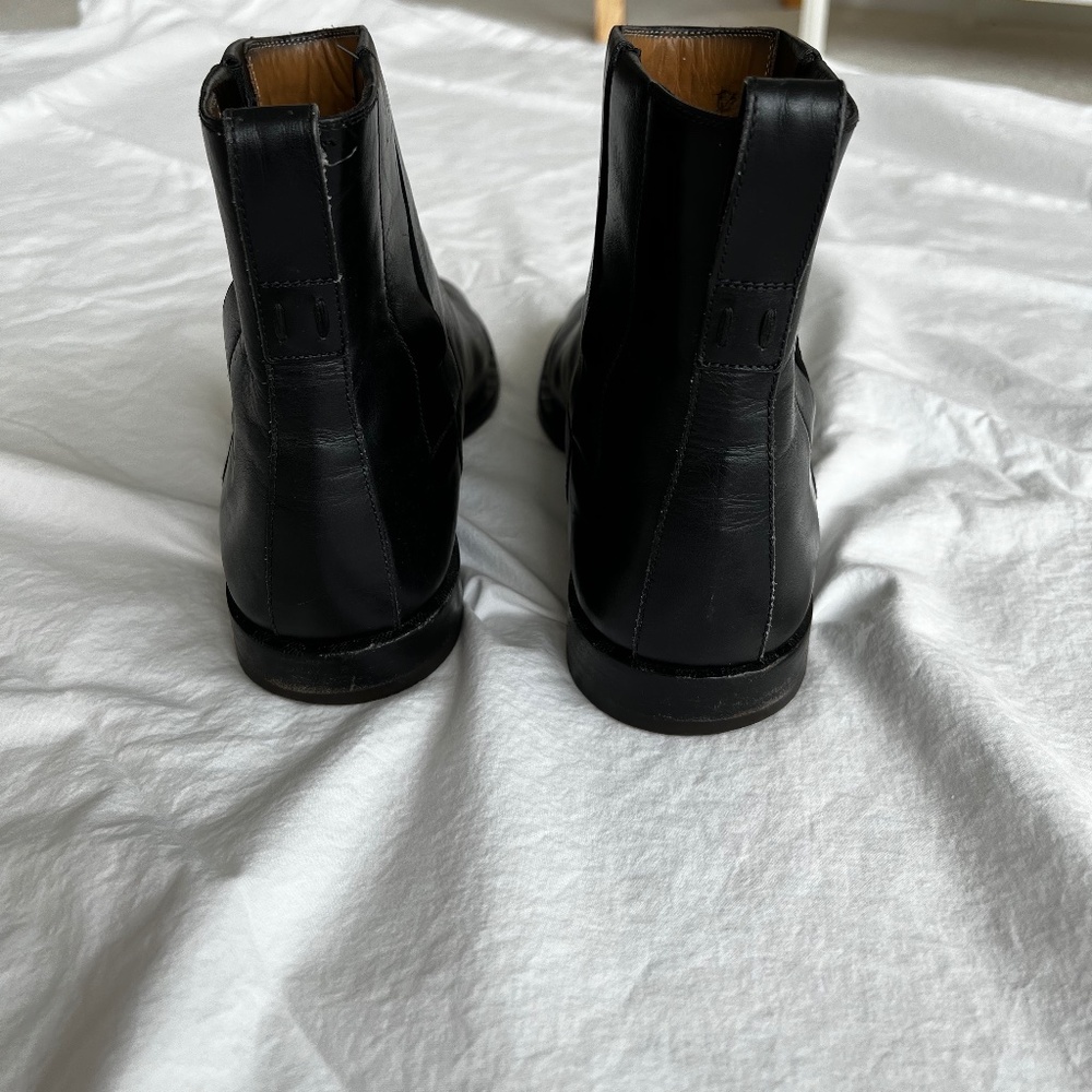 Louis Vuitton Boots - Picture 3 of 9